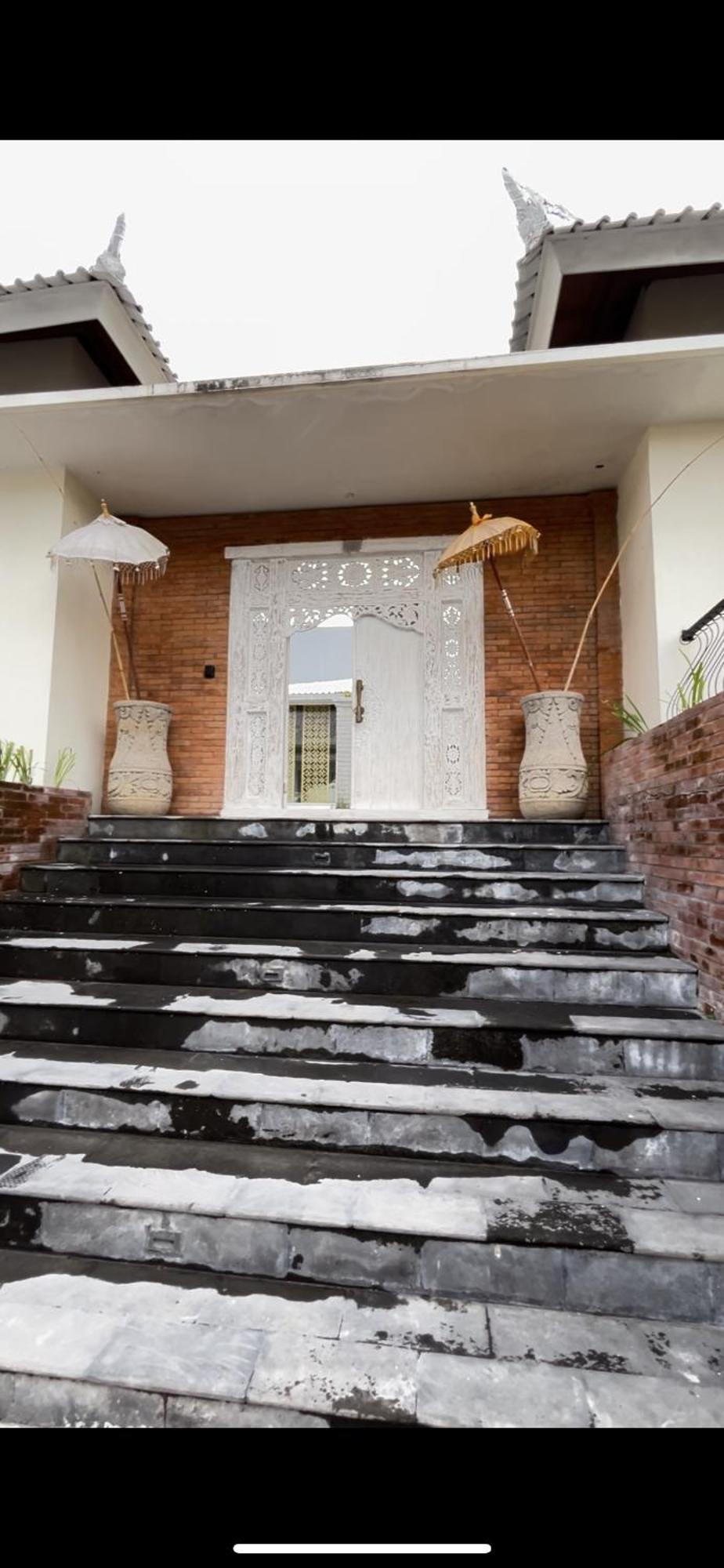 Villa Gong Umara Canggu Exteriör bild