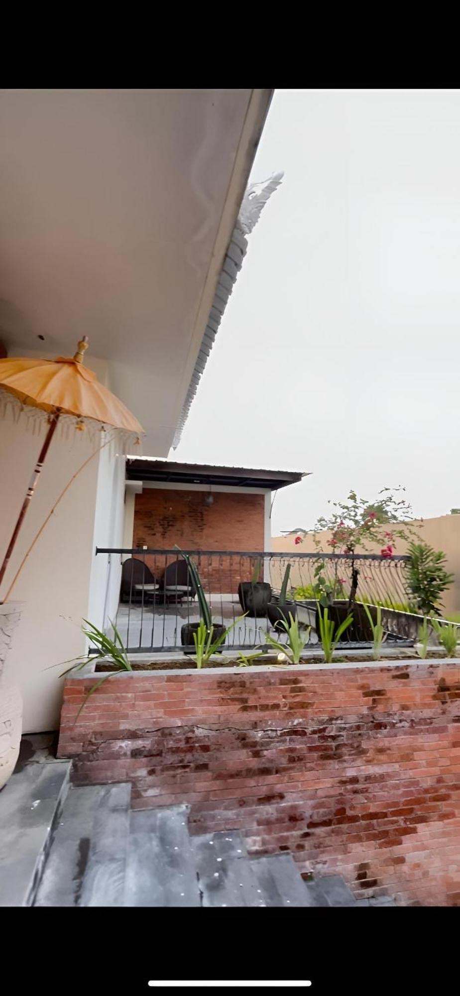 Villa Gong Umara Canggu Exteriör bild