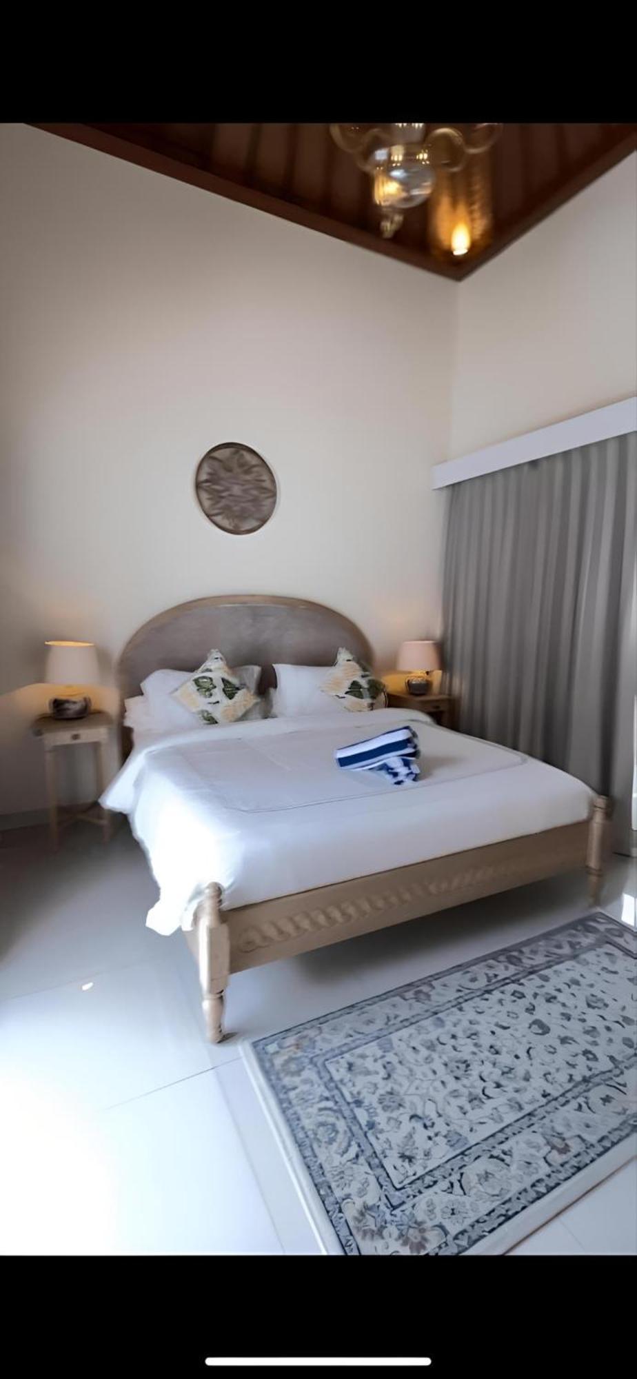 Villa Gong Umara Canggu Exteriör bild